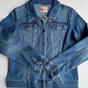 RUFF HEWN Washed Denim Trucker Jacket Size M Indigo Stretch Casual Classic Comfy